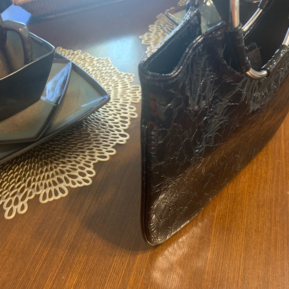 Purse - Picture 3 of 5